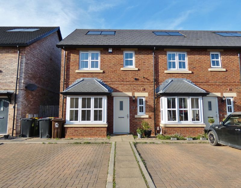 3 bed terraced house for sale in Birch Tree Way, Cottam, Preston PR4