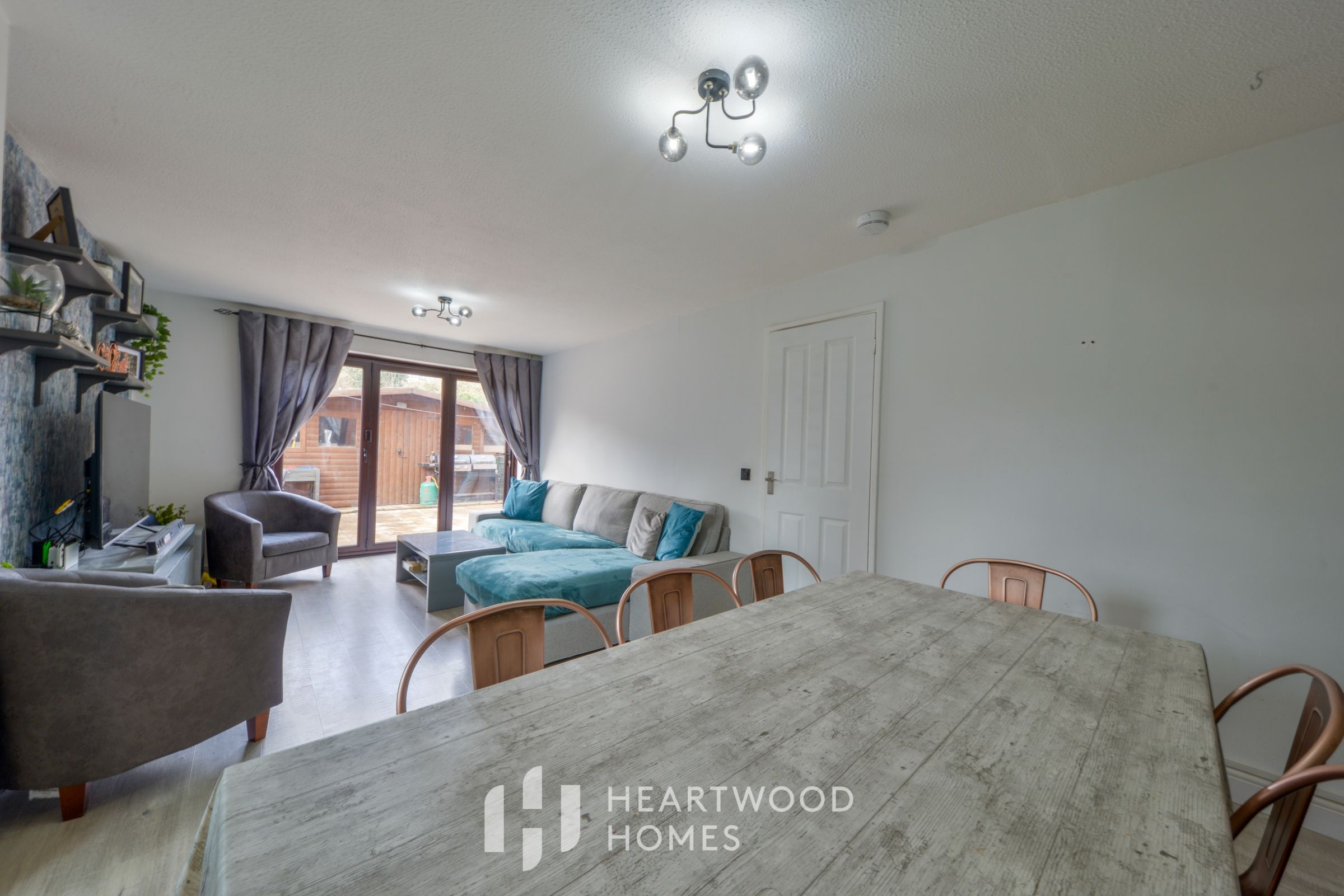 6 bed end terrace house for sale in Newgate Close, St. Albans AL4 Zoopla