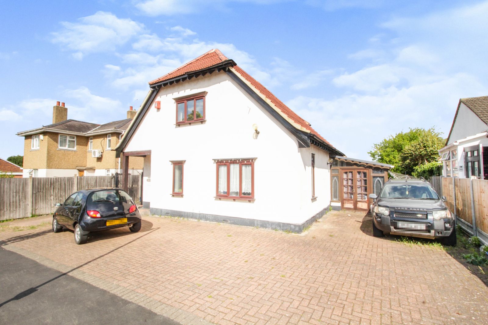 4 bed detached house for sale in Colemans Avenue, WestcliffOnSea SS0