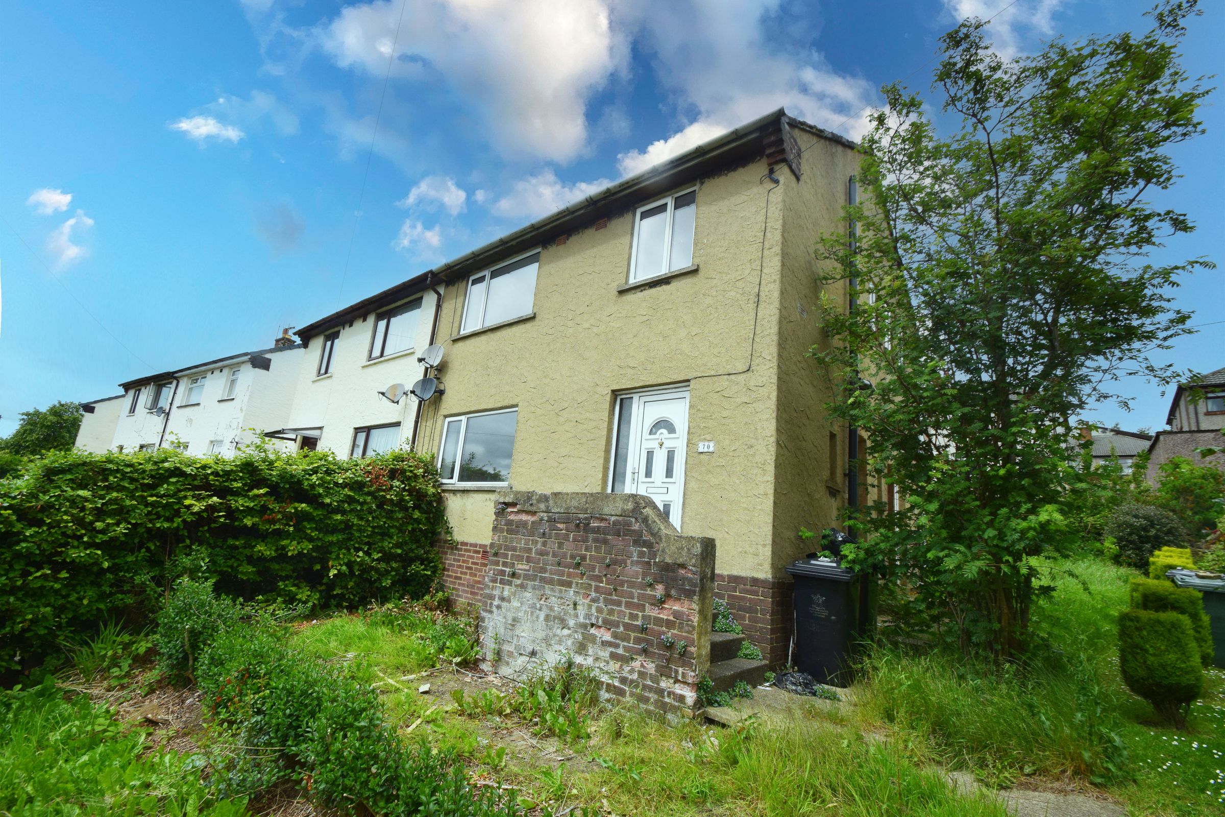 3 bed semidetached house for sale in Whin Knoll Avenue, Keighley, Keighley, West Yorkshire BD21