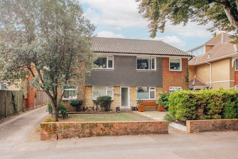 2 bed flat for sale in Richmond Park Avenue, Bournemouth BH8 Zoopla
