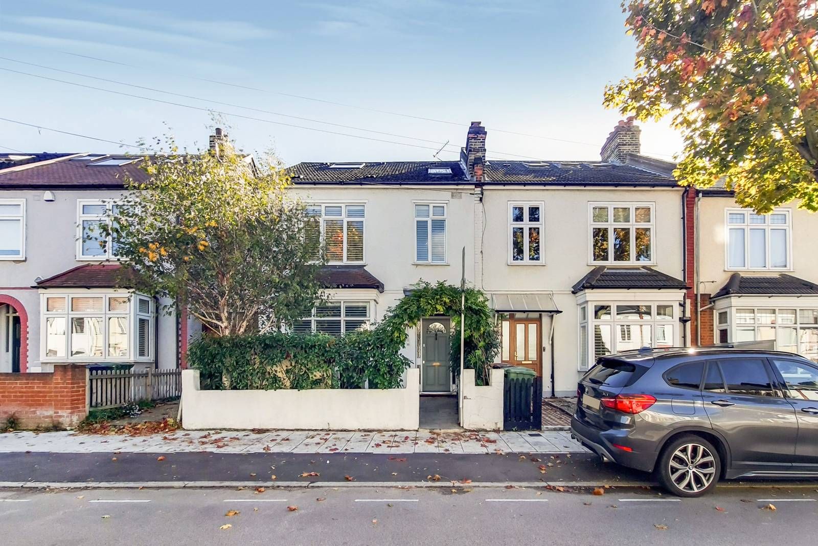 4 bed end terrace house for sale in Dallinger Road, Lee, London SE12