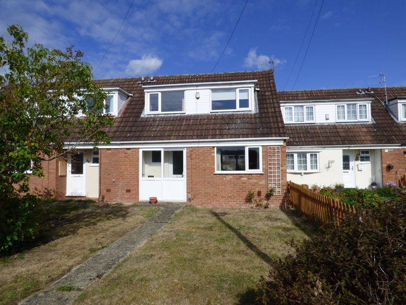 2 bed terraced house for sale in Courtfield Road, Quedgeley, Gloucester