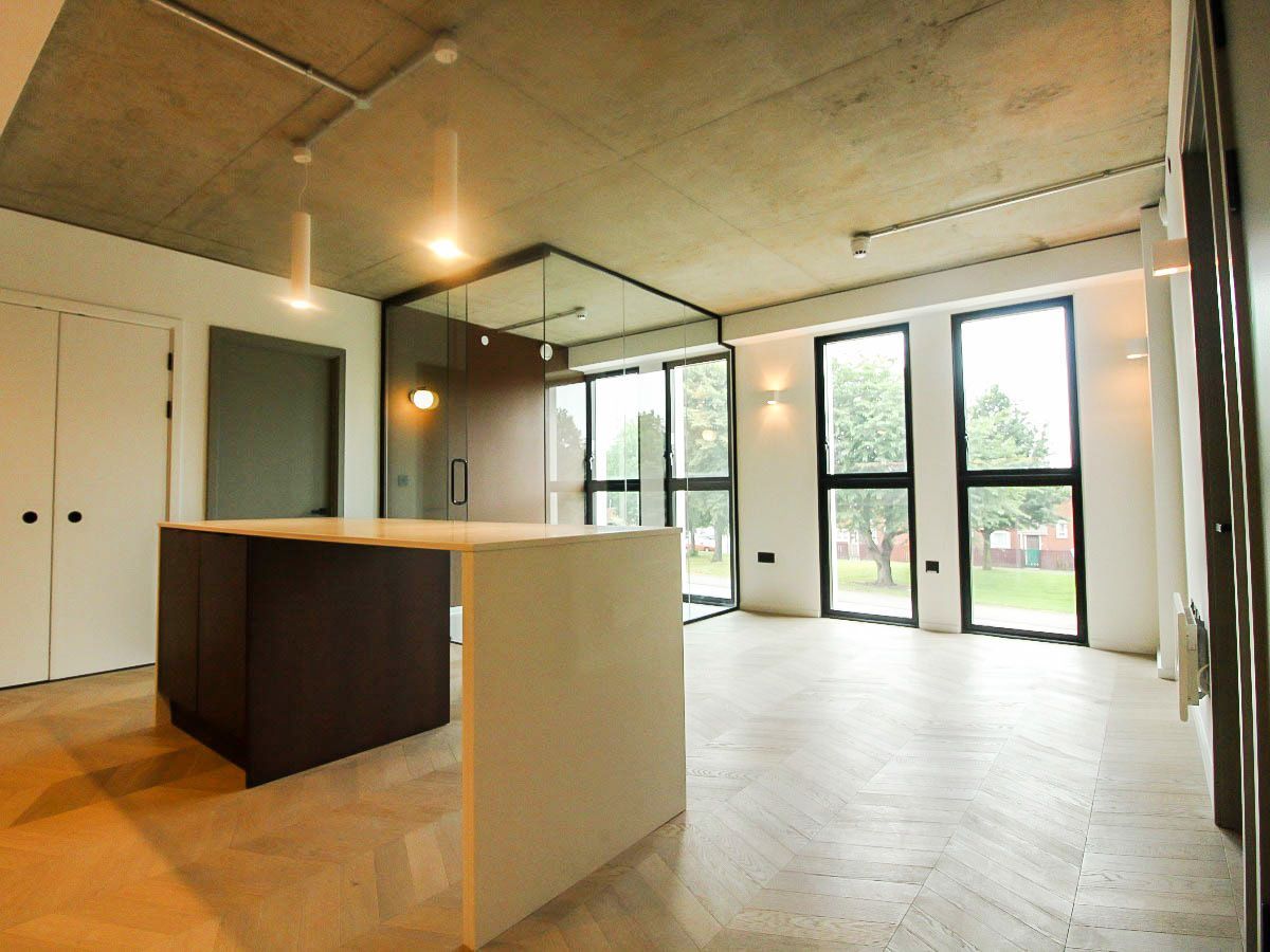 2 bed flat to rent in Spinners Way, Manchester M15 Zoopla