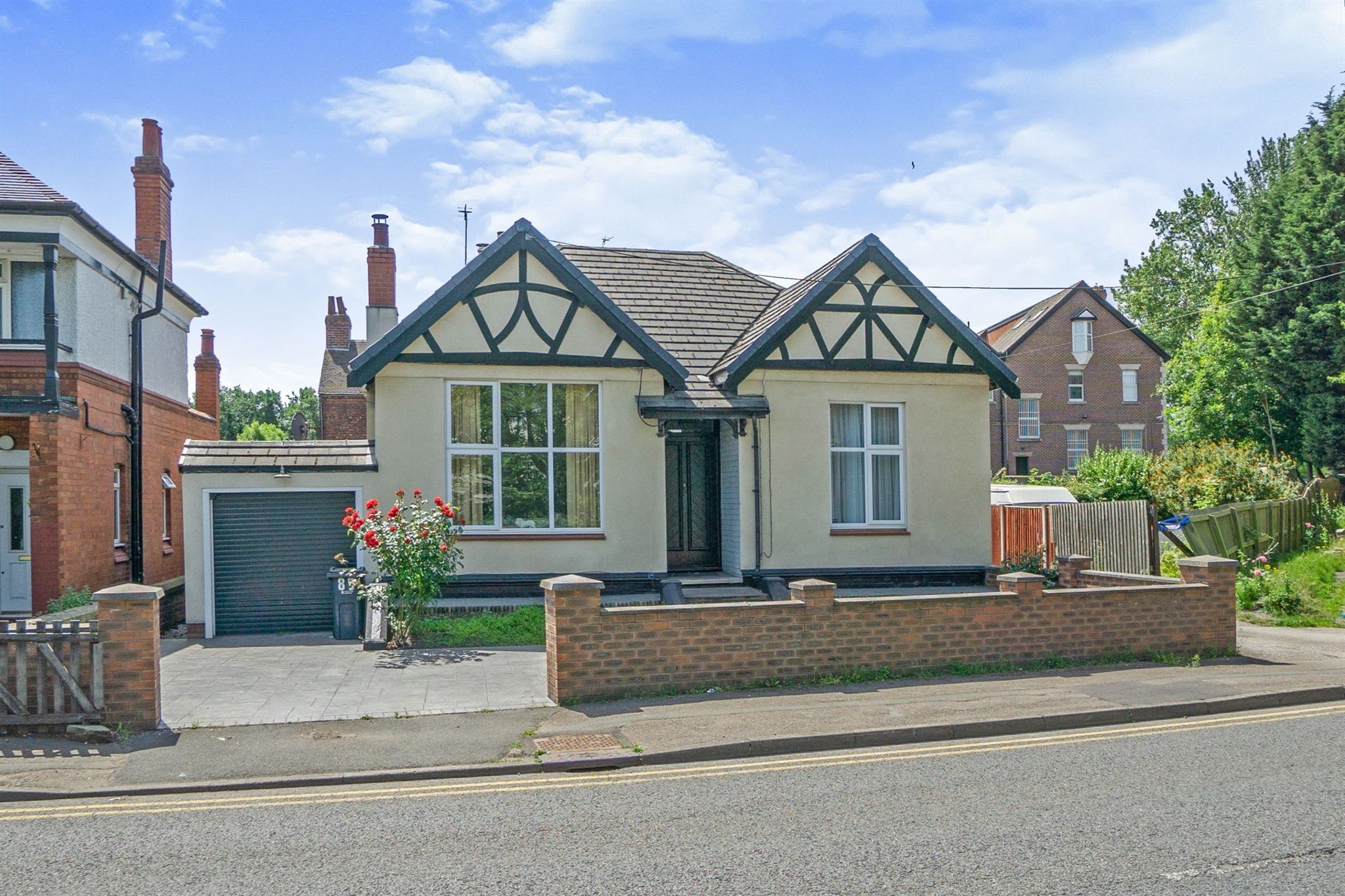 4 bed semidetached bungalow for sale in Merseyton Road, Ellesmere Port
