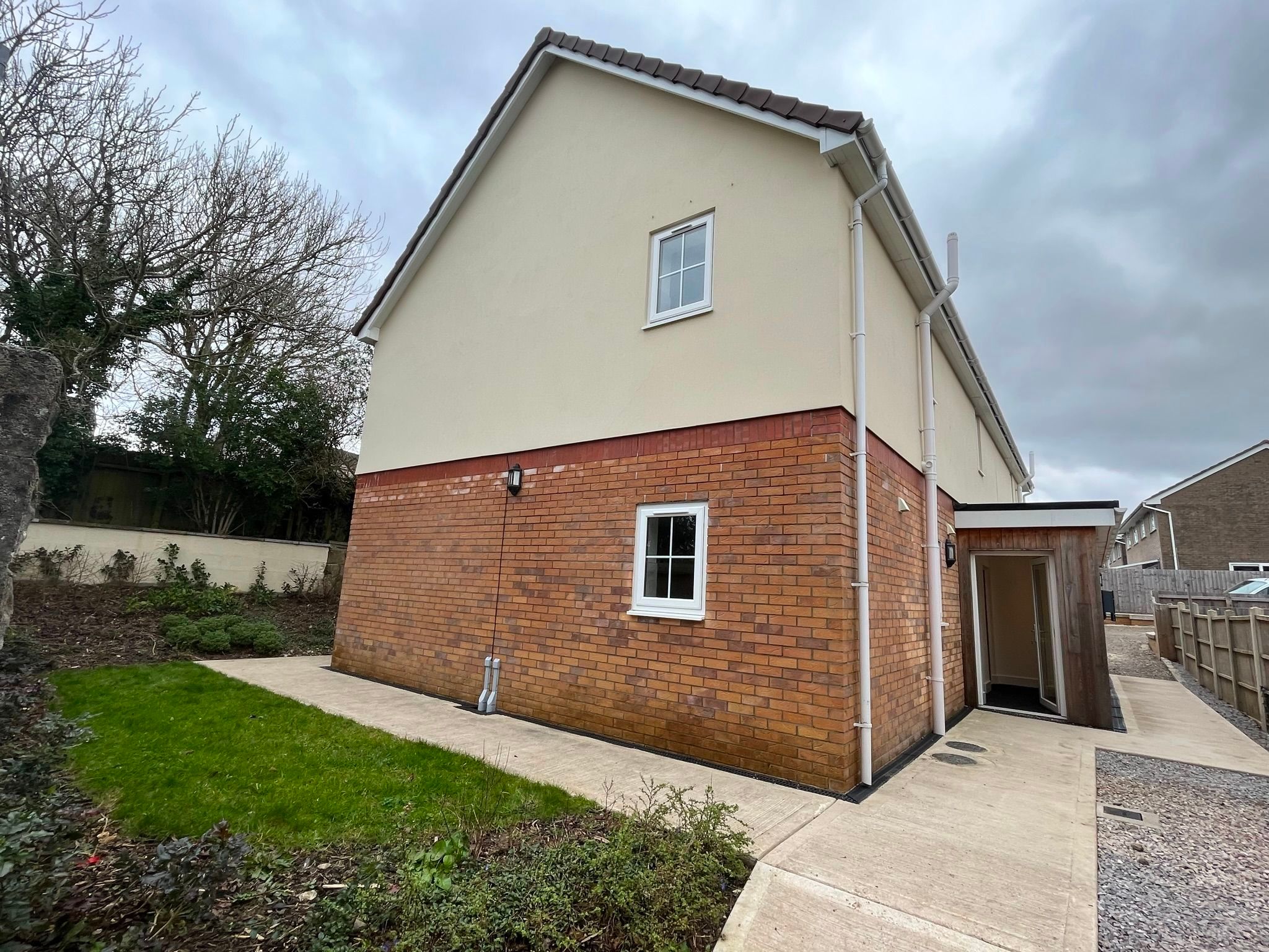 2 bed flat to rent in Gardd Helyg, Brackla, Bridgend CF31 Zoopla