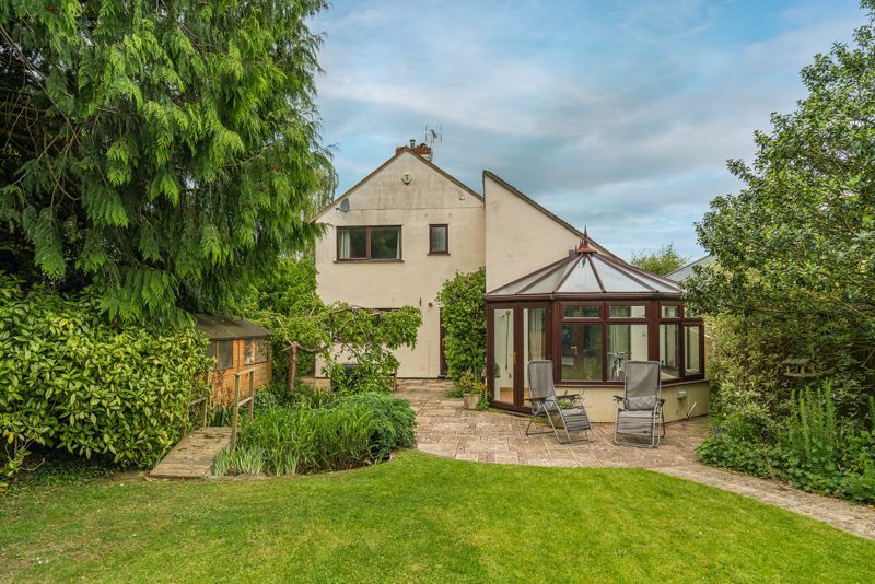 4 bed detached house for sale in The Croft, Haddenham, Aylesbury HP17