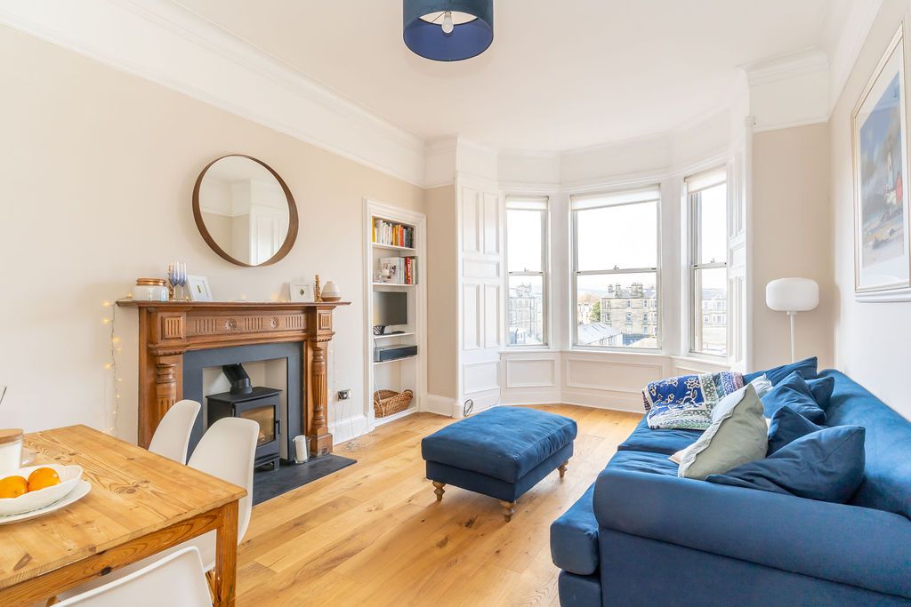 3 bed flat for sale in 9/5 Harden Place, Polwarth, Edinburgh EH11 Zoopla