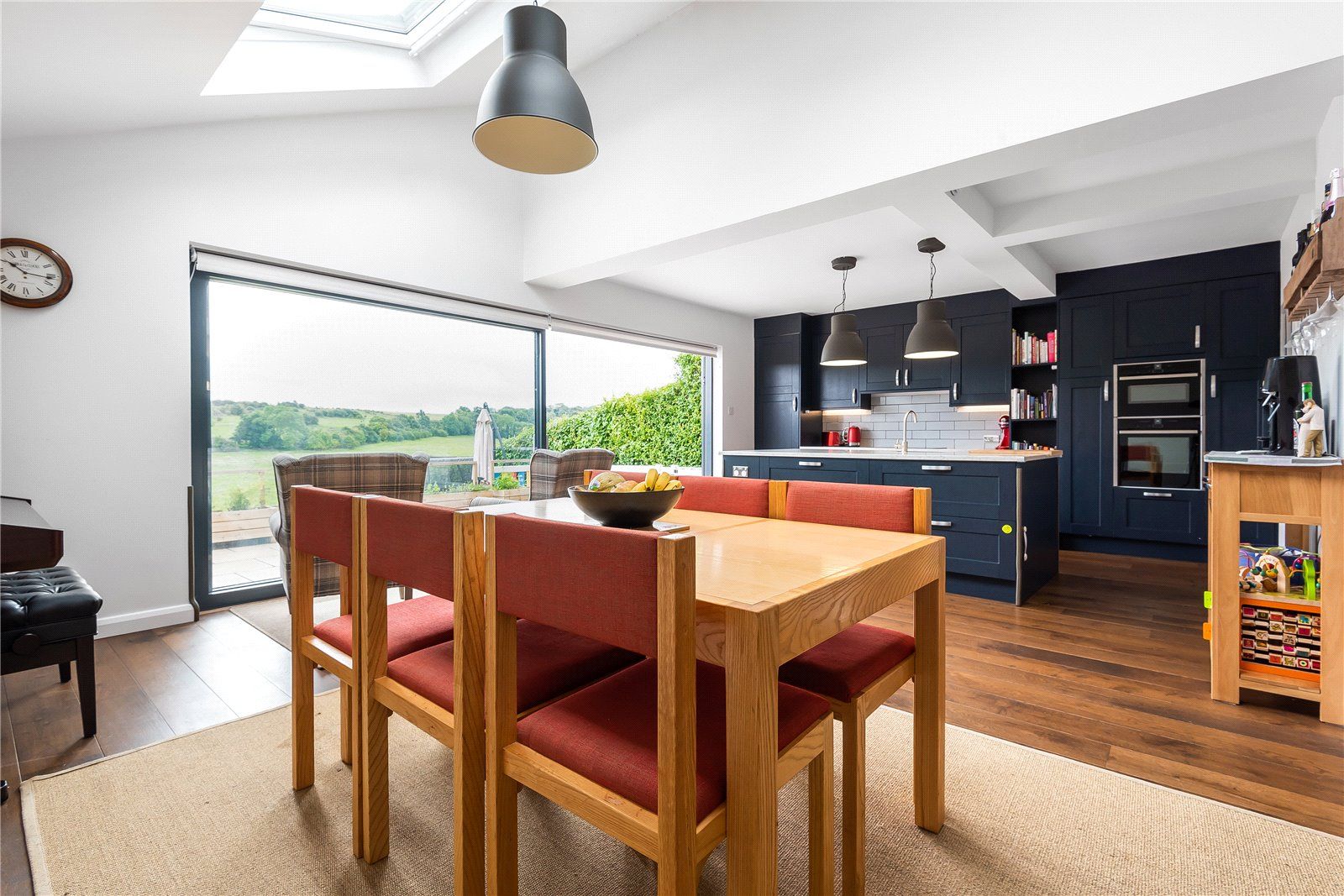 4 bed semidetached house for sale in Woodplace Lane, Coulsdon CR5 Zoopla