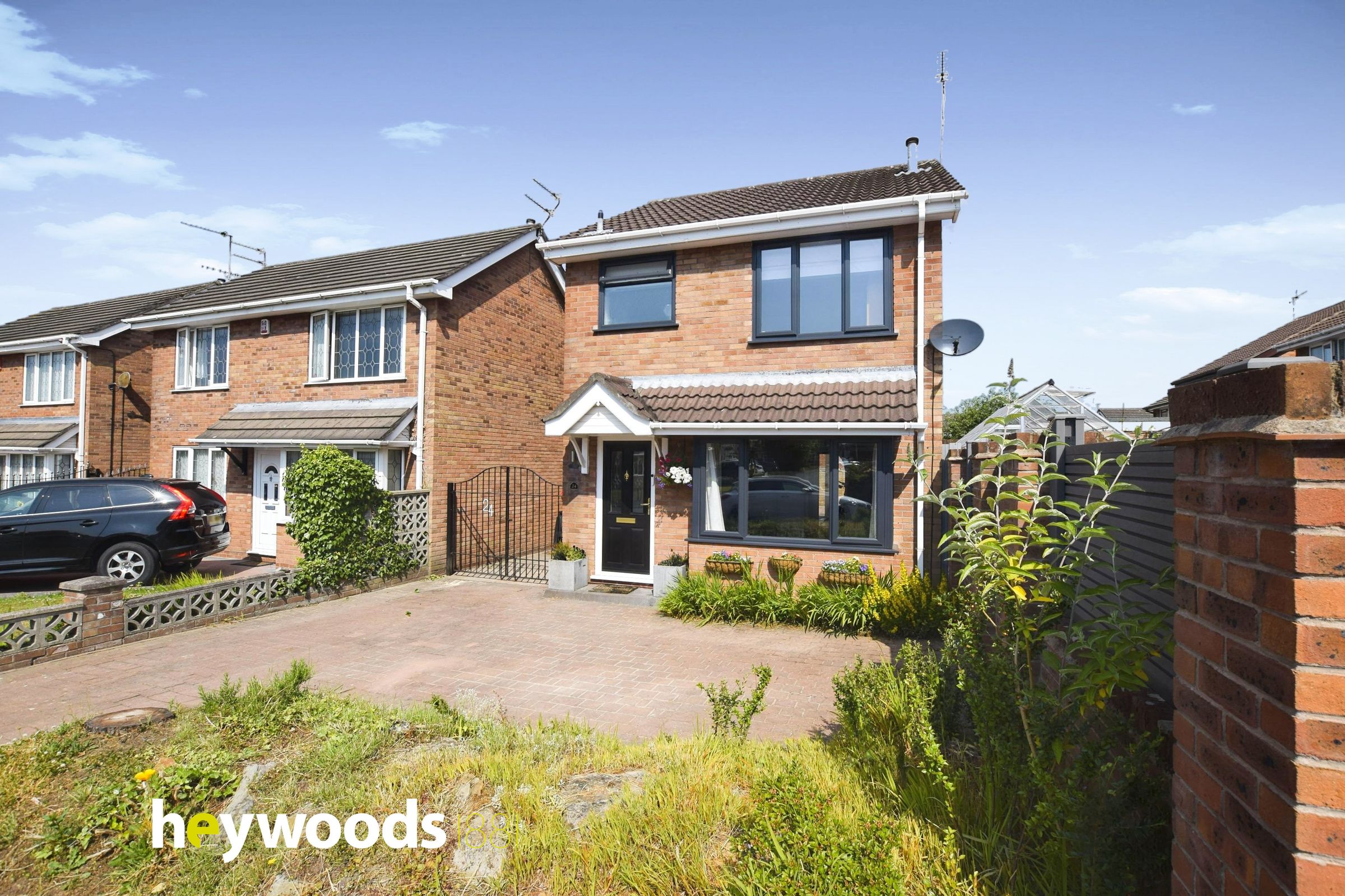 3 bed detached house for sale in Bladon Avenue, Westbury Park, Newcastle ST5 Zoopla