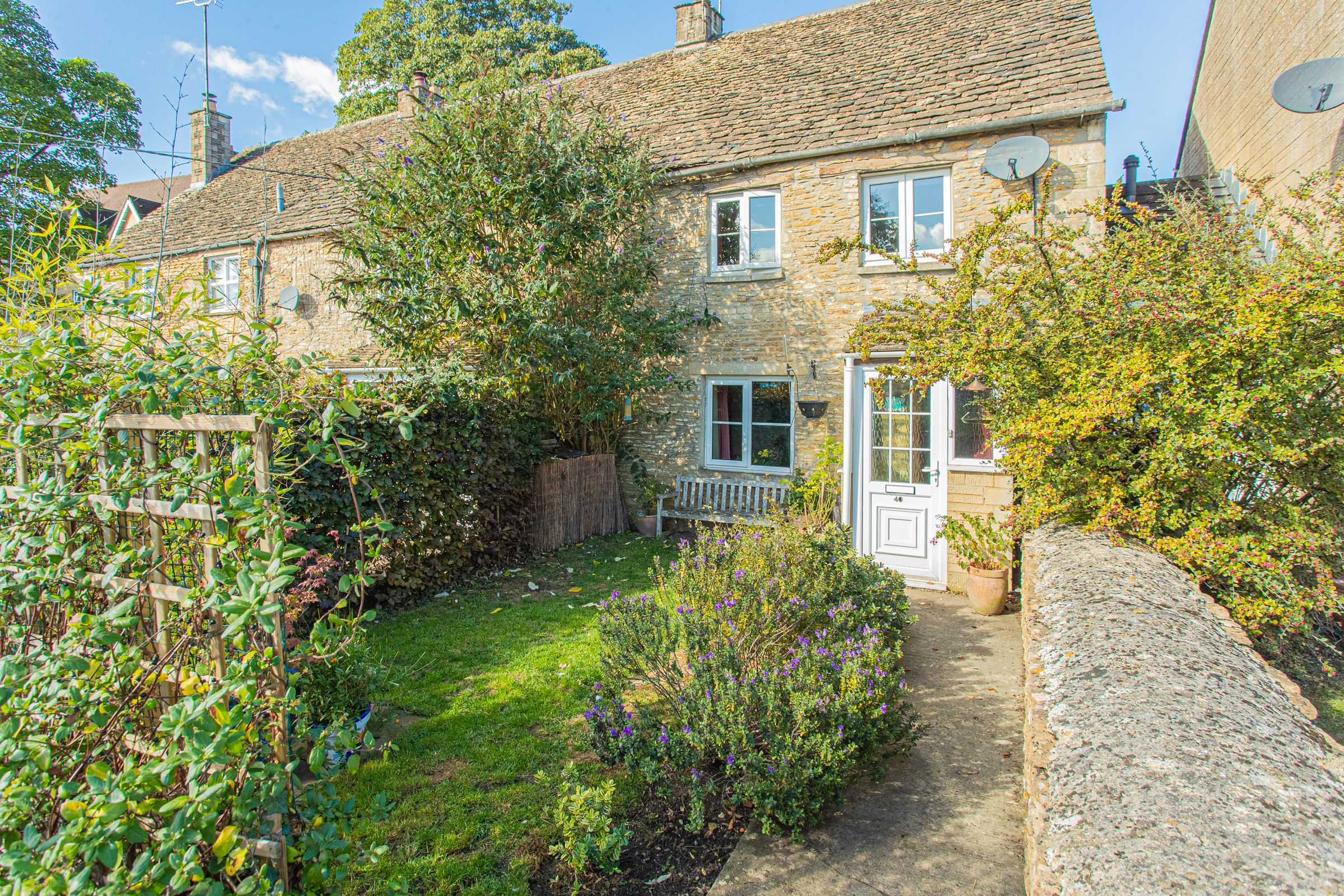 2 bed cottage for sale in London Road, Tetbury GL8 Zoopla