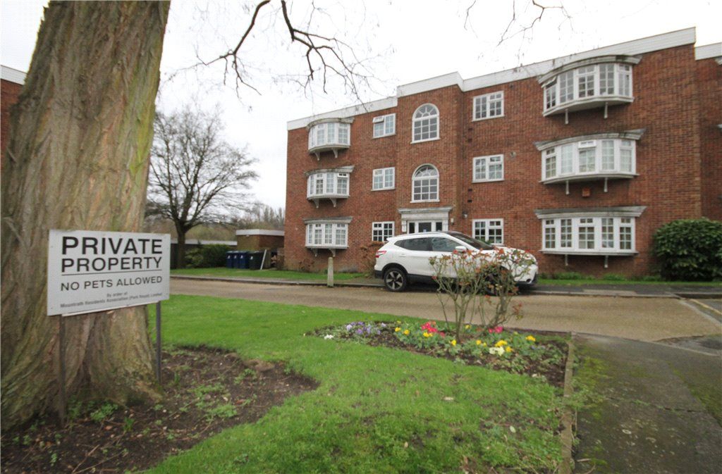 2 bed flat to rent in Bispham Road, Ealing NW10 Zoopla