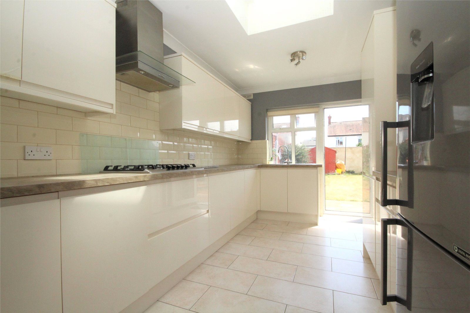 5 bed semidetached house for sale in Deepdene Road, Welling, Kent DA16 Zoopla