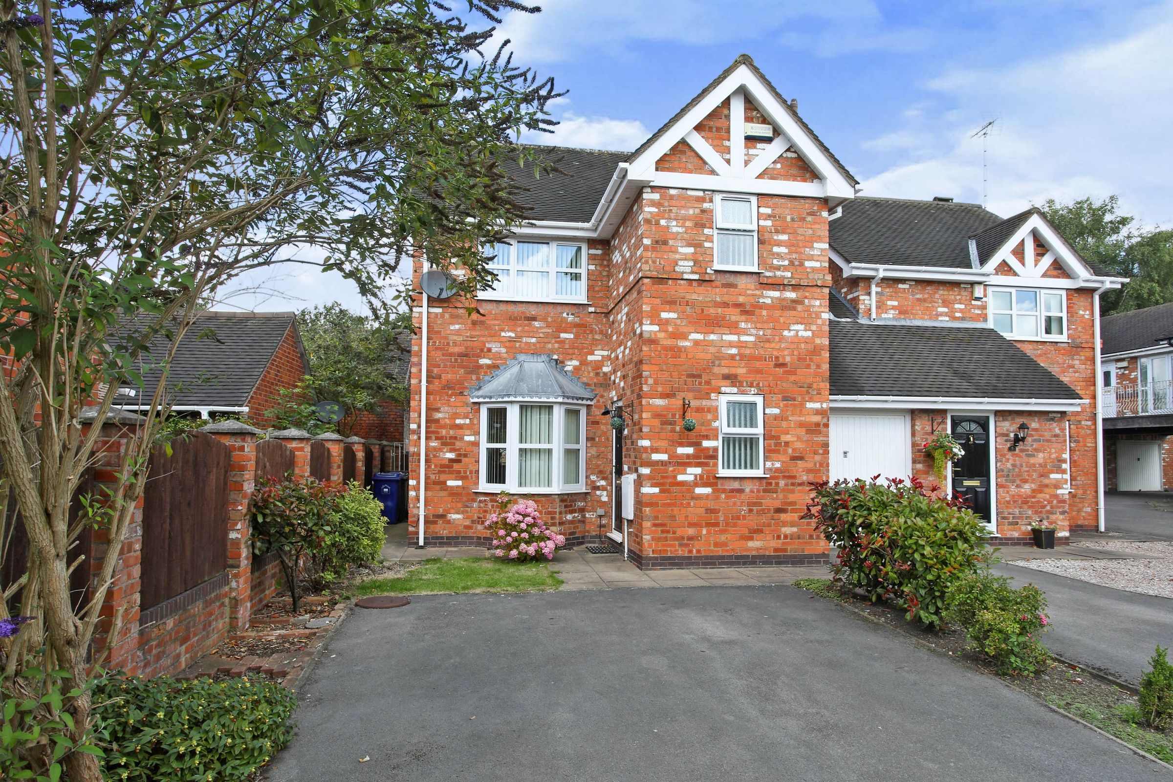 3 bed mews house for sale in Waterside Close, Madeley CW3 Zoopla