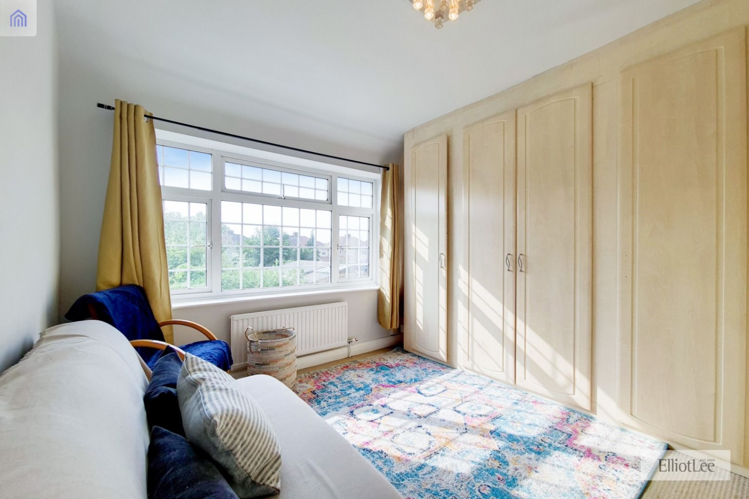 5 bed semidetached house for sale in Middleton Avenue, Greenford UB6