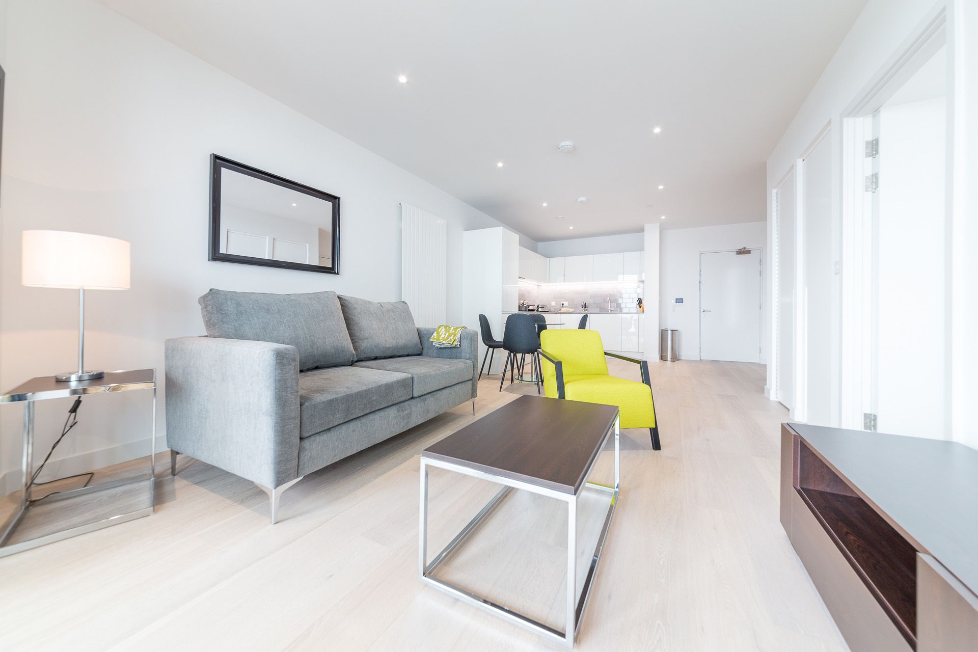 1 bed flat to rent in Mercier Court, 3 Starboard Way, Royal Wharf