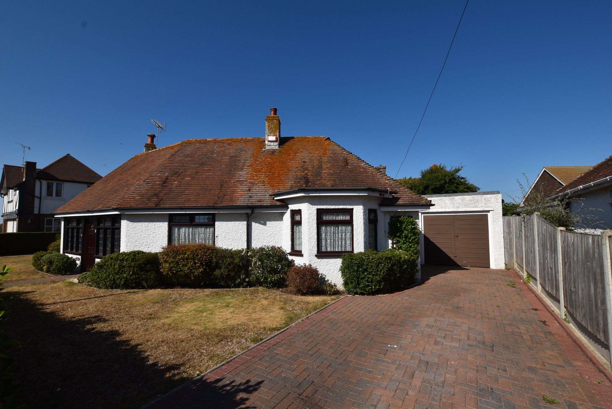 3 bed bungalow for sale in Seaview Avenue, Minnis Bay, Birchington CT7