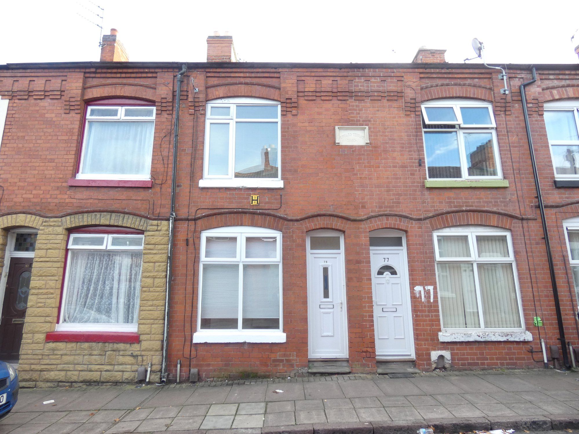2 bed terraced house for sale in Roslyn Street, Highfields, Leicester