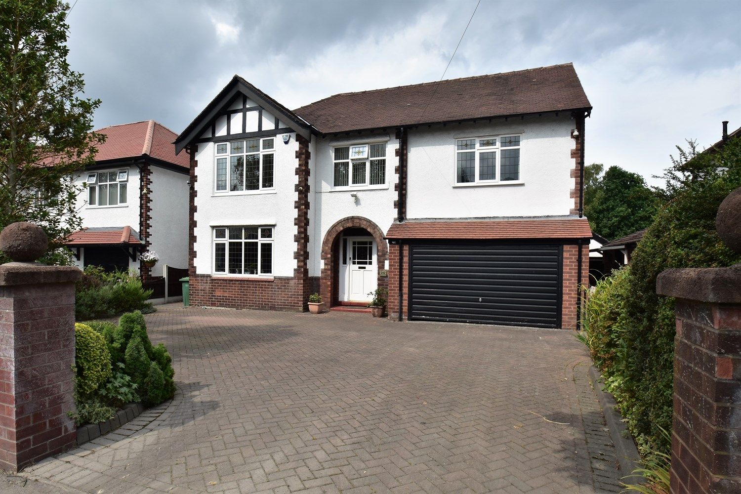 5 bed detached house for sale in Bramhall Moor Lane, Hazel Grove