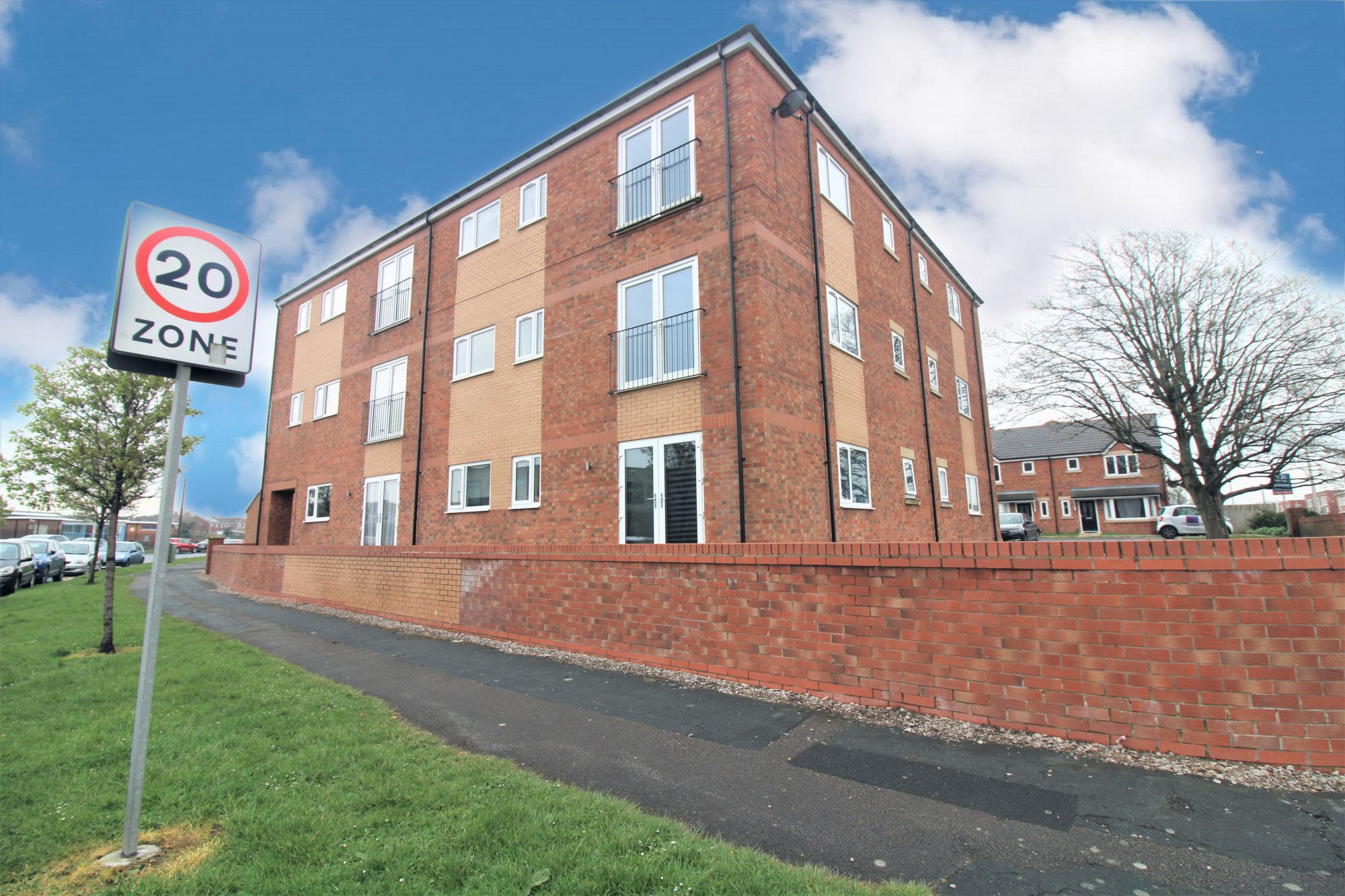 2 bed flat for sale in Langdale Gardens, Blackpool FY4 Zoopla