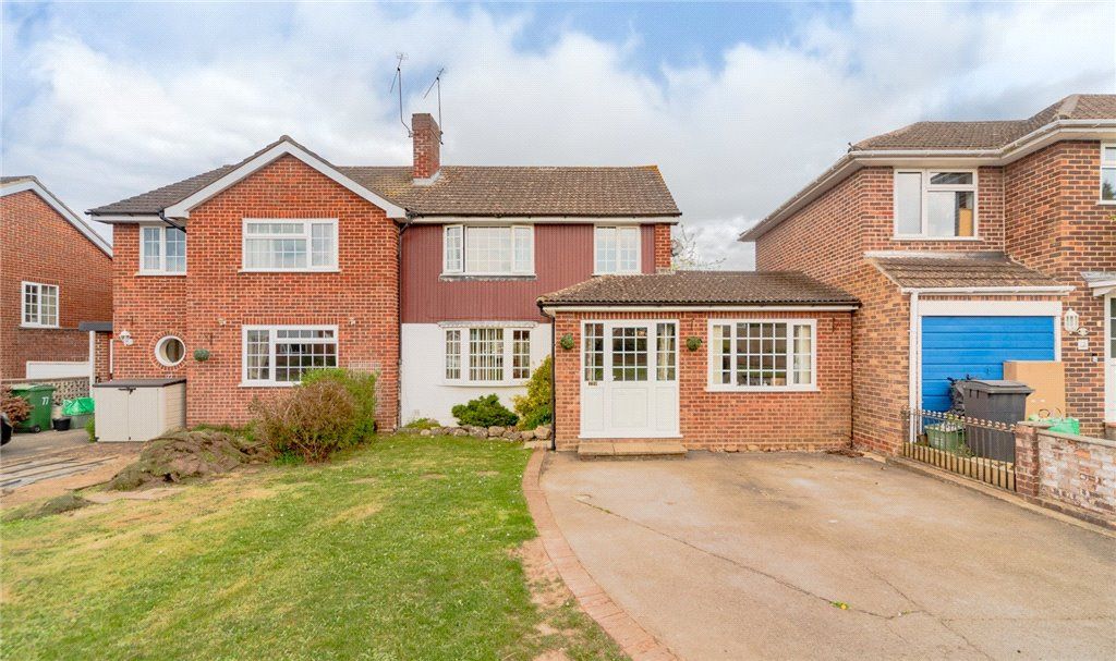 4 bed semidetached house for sale in Cotswold Way, Tilehurst, Reading RG31 Zoopla