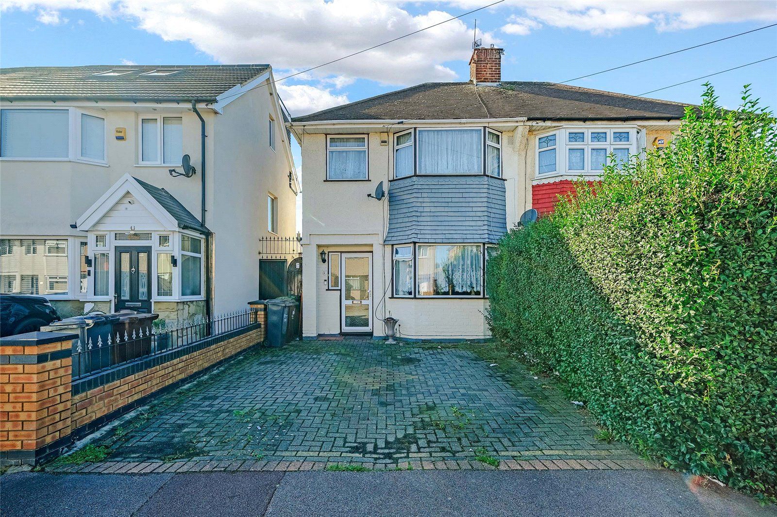 3 bed semidetached house for sale in Marston Avenue, Dagenham RM10