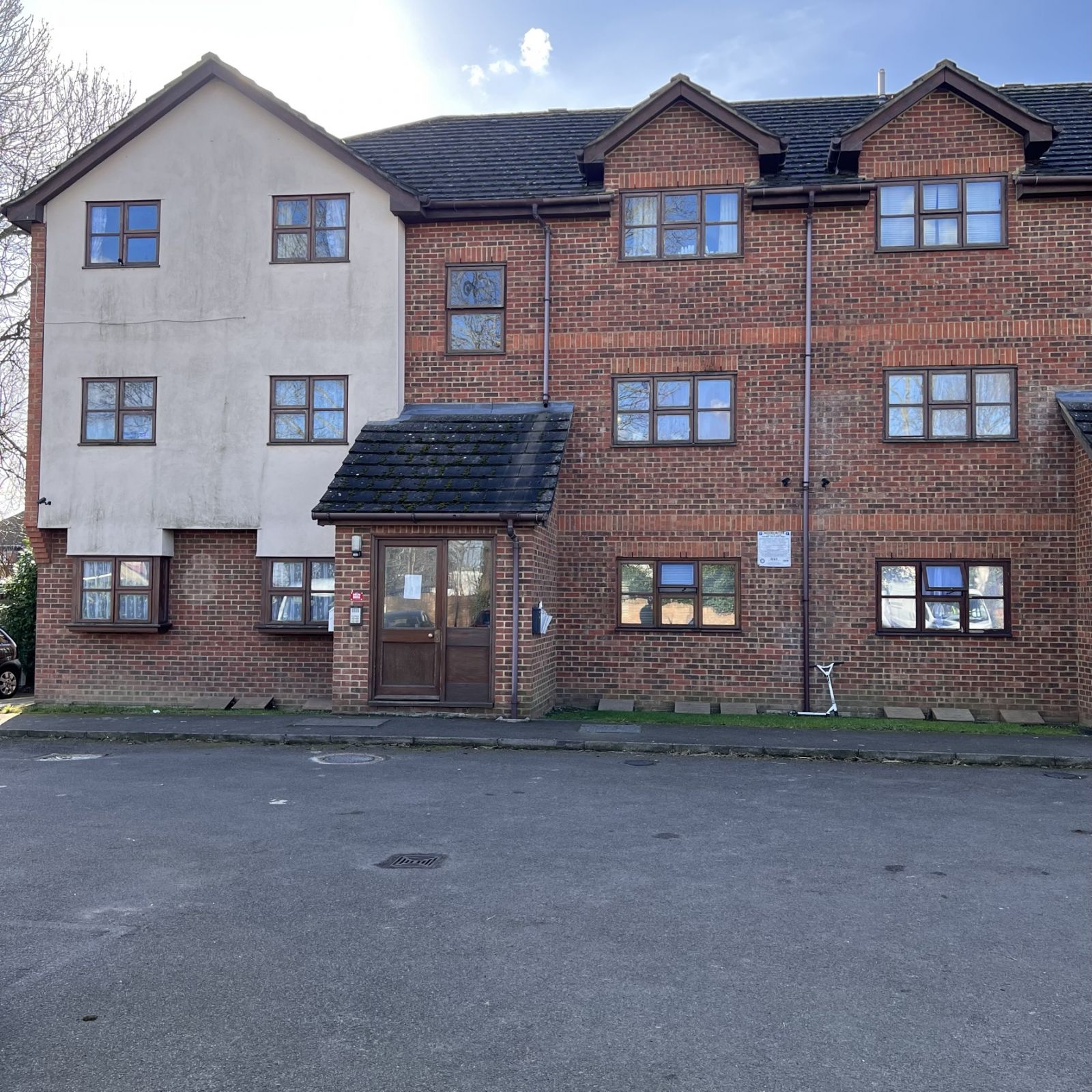 1 bed flat for sale in Gledwood Drive, Hayes UB4 Zoopla