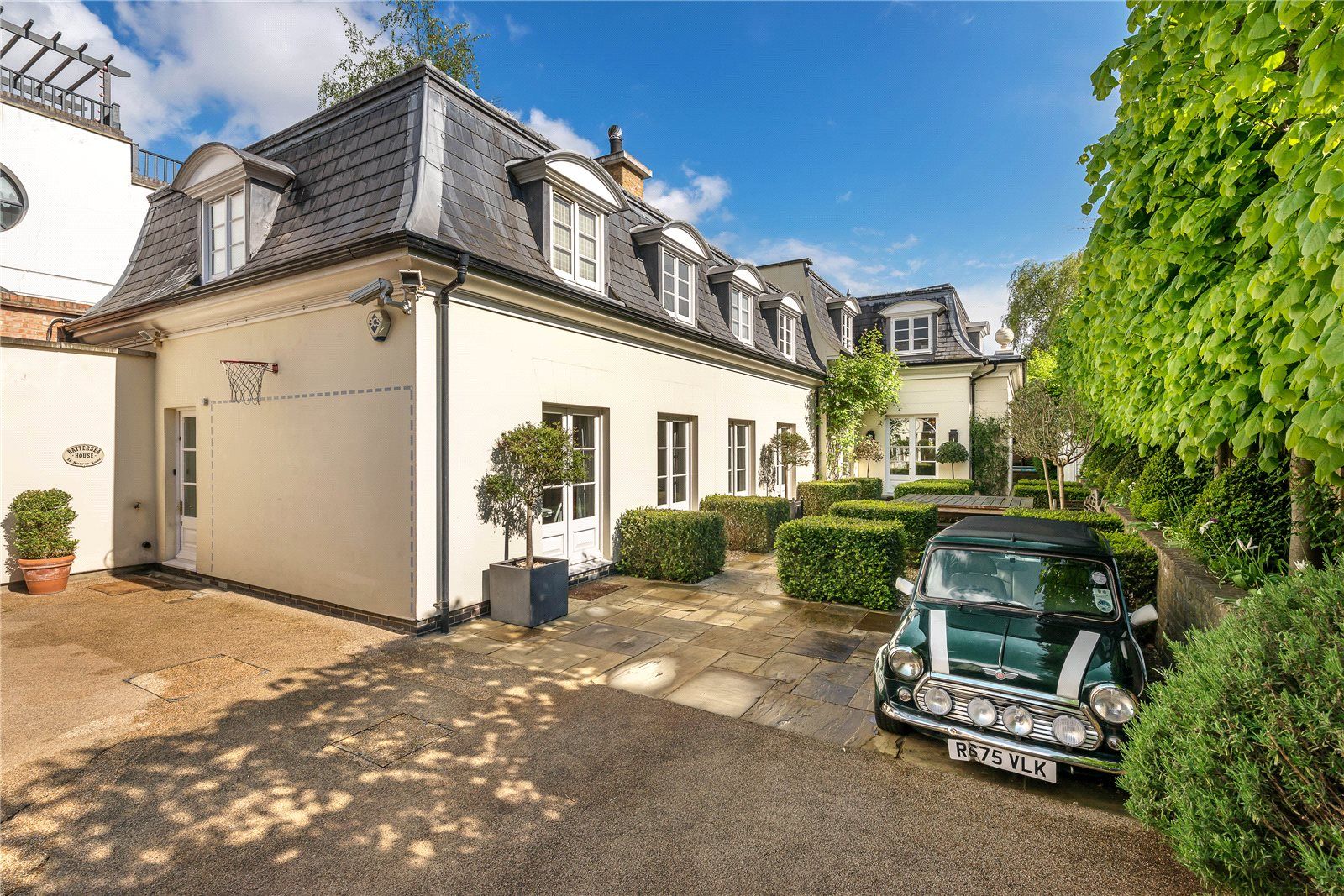 Surrey Lane, Battersea, London SW11  