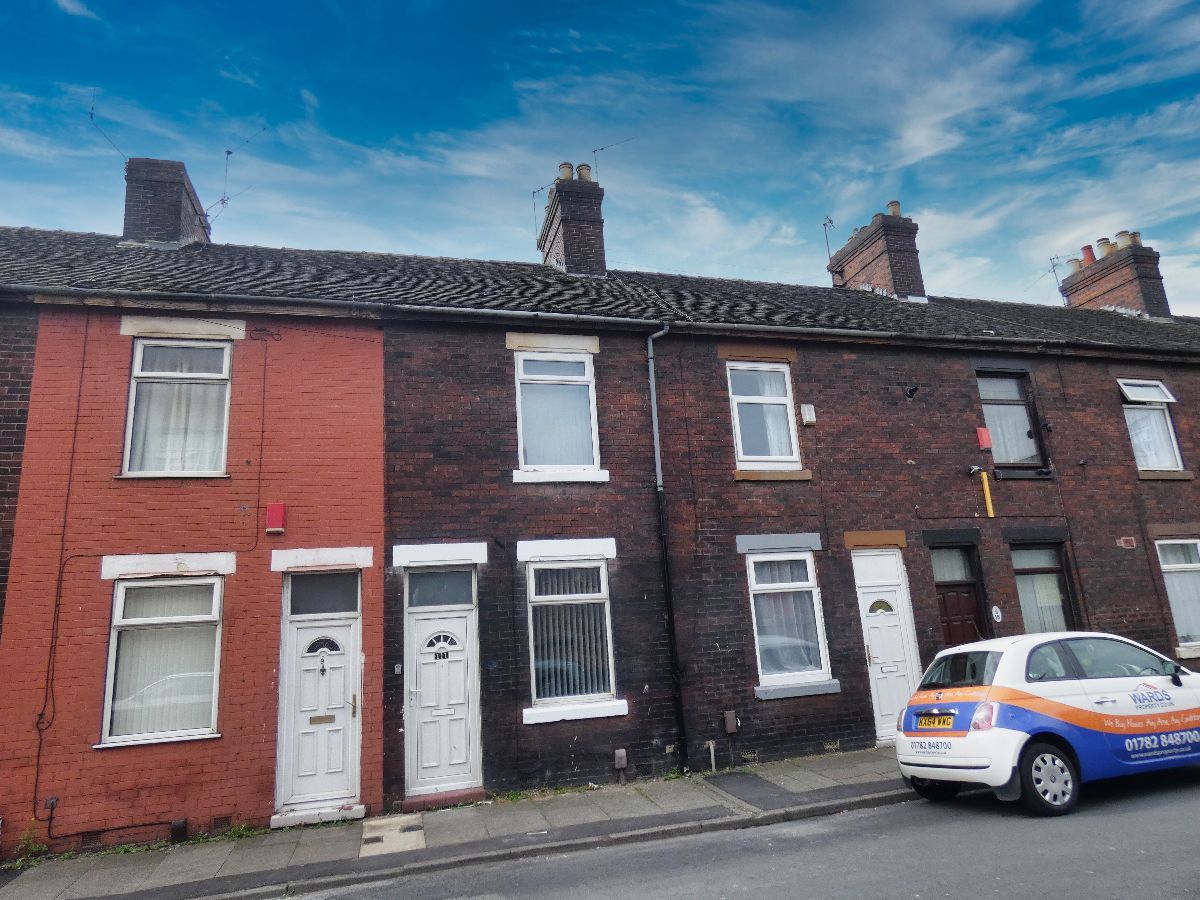 2 bed terraced house to rent in Greendock Street, Longton, StokeOn