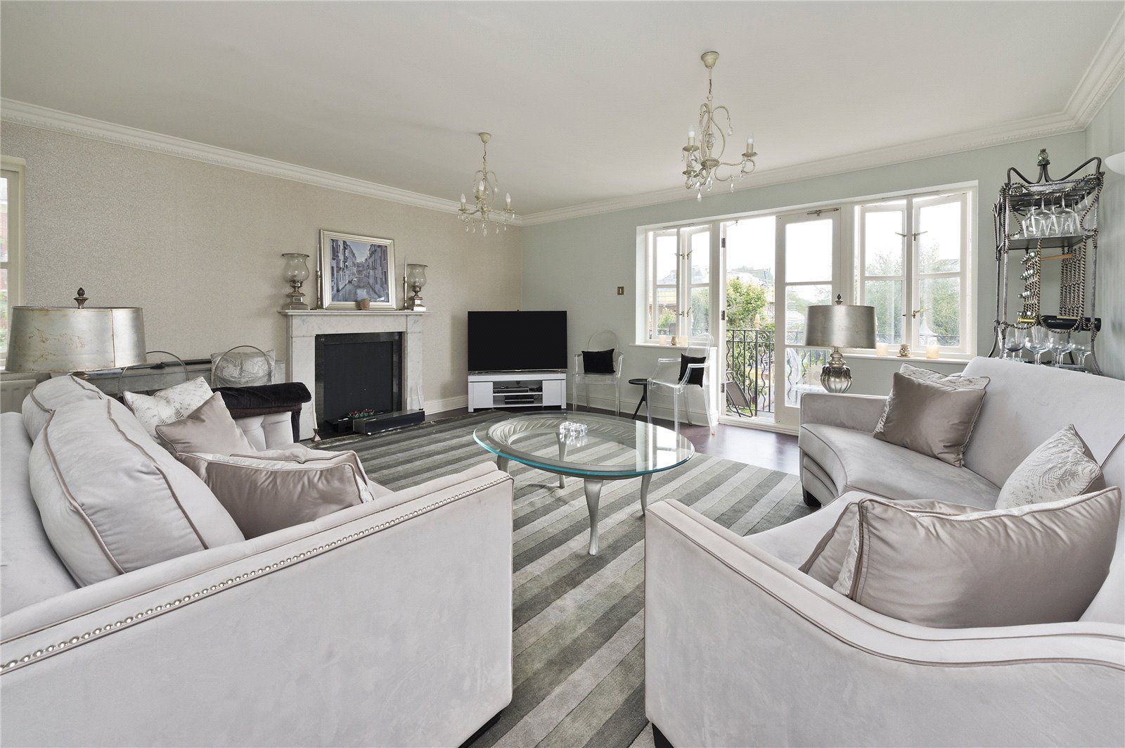 3 bed end terrace house to rent in Thames Crescent, London W4 Zoopla