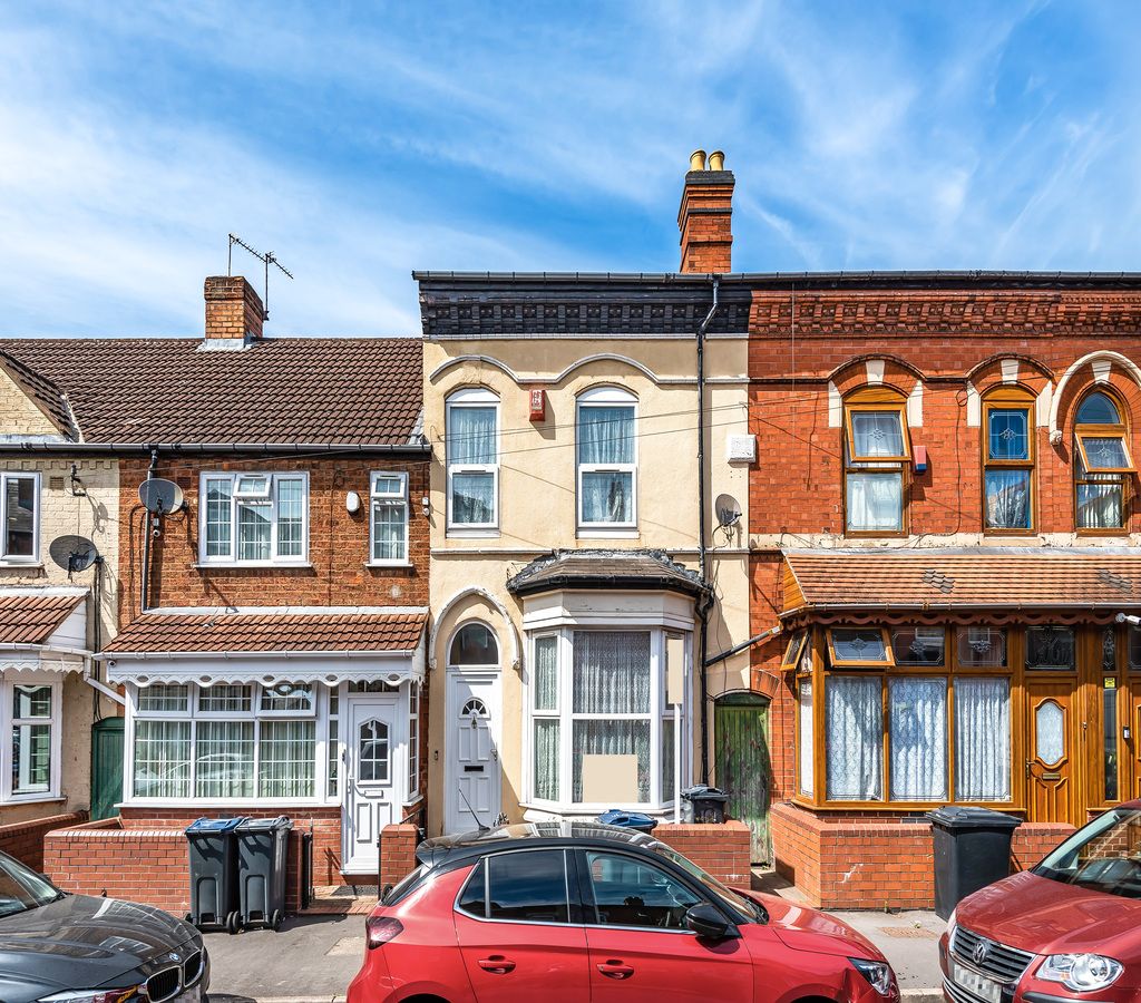 4 bed terraced house for sale in Newton Road, Birmingham B11 Zoopla