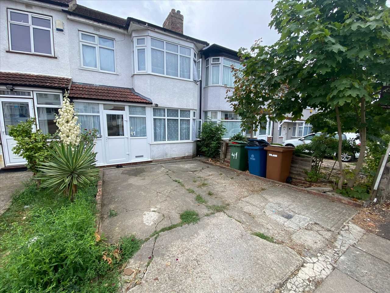3 bed terraced house to rent in Tiverton Road, Edgware HA8 Zoopla