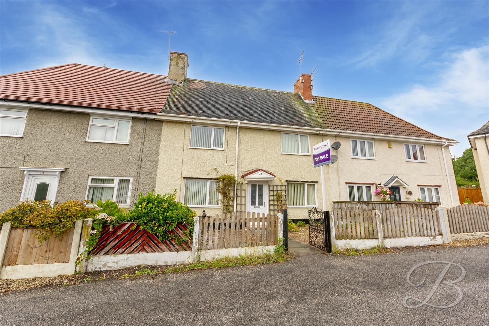 3 bed terraced house for sale in Fifth Avenue, Edwinstowe, Mansfield