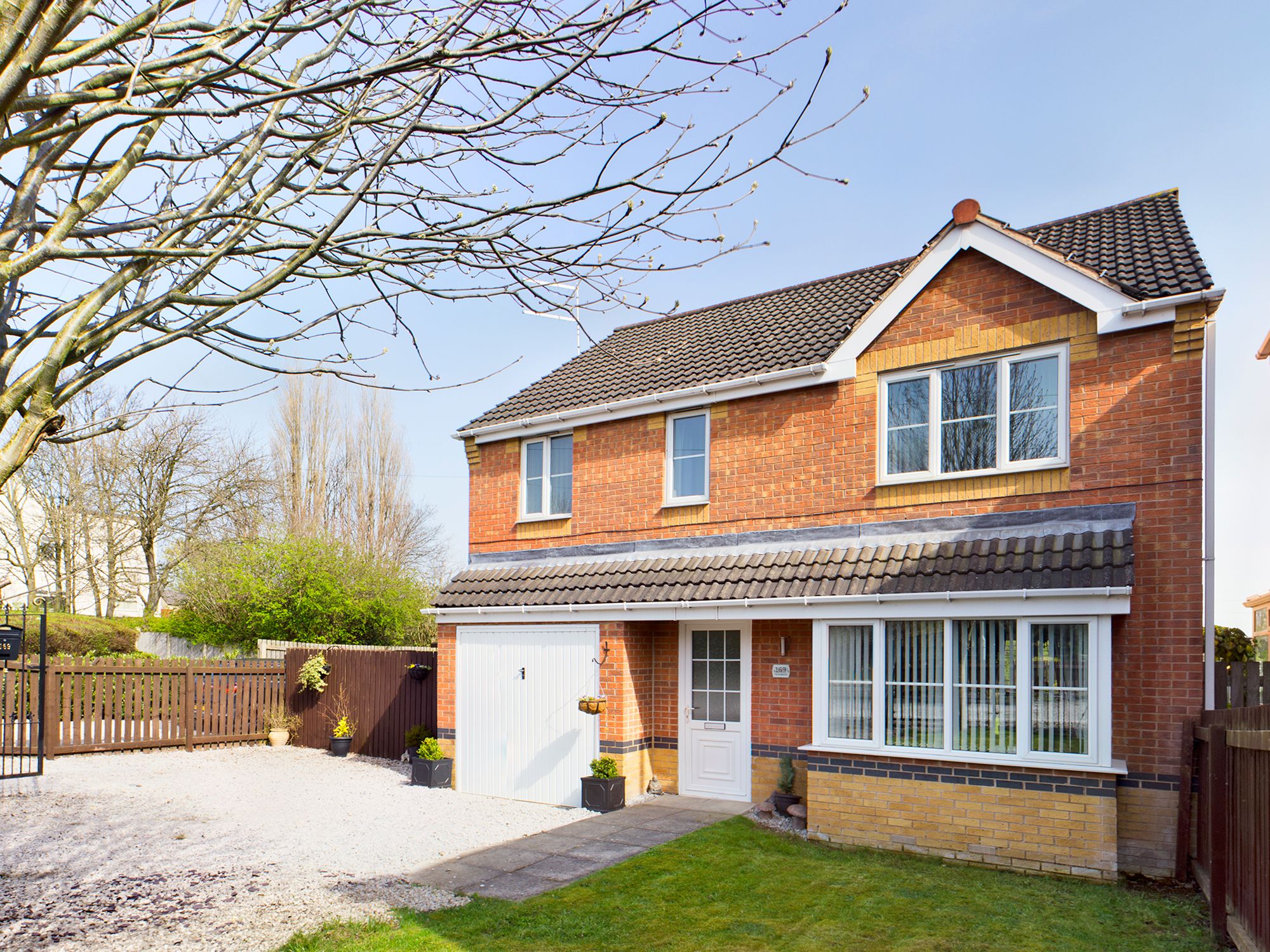 4 bed detached house for sale in Dearne Road, BoltonUponDearne