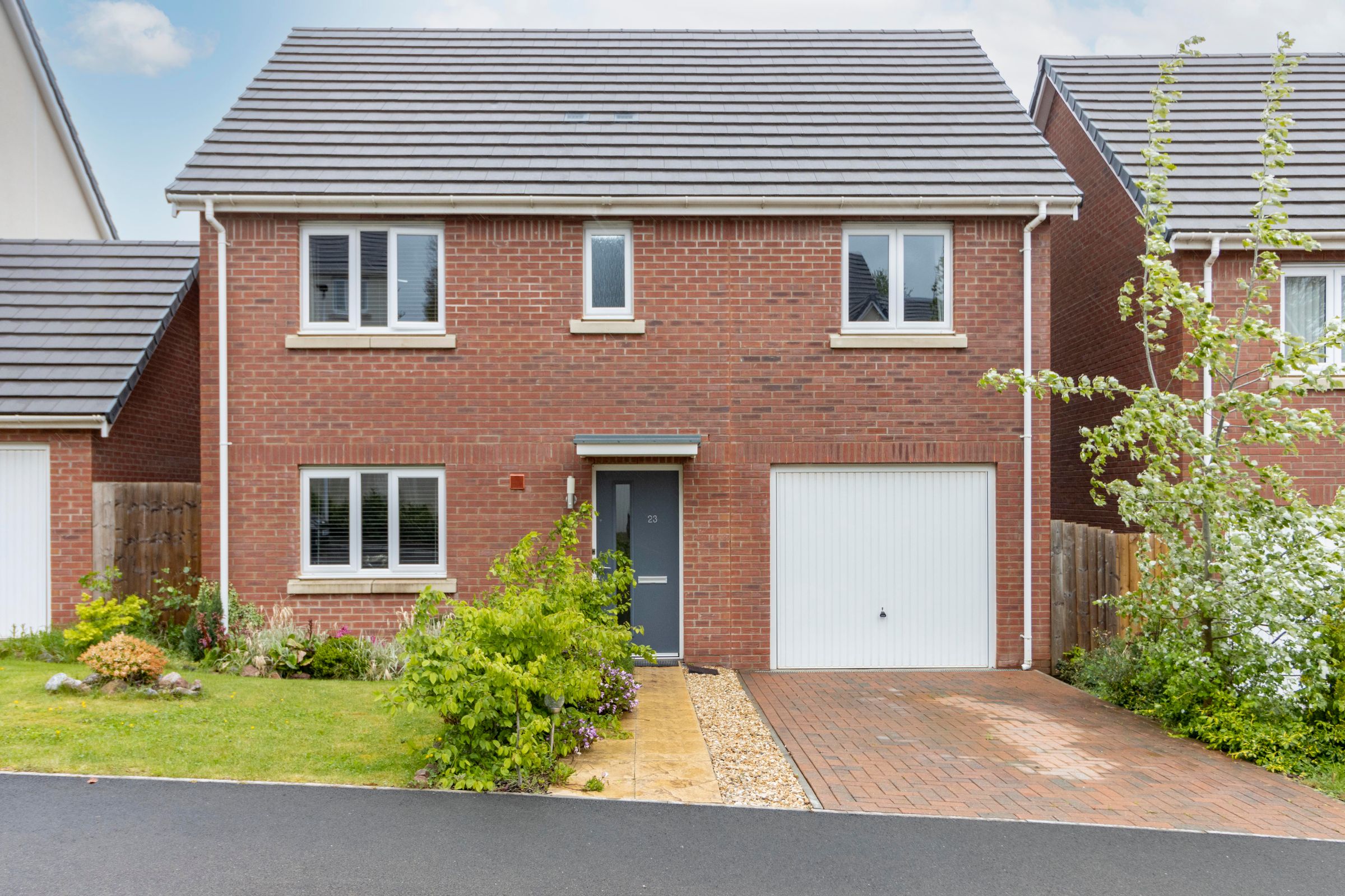 4 bed detached house for sale in Saxon Way, Kingsteignton, Newton Abbot