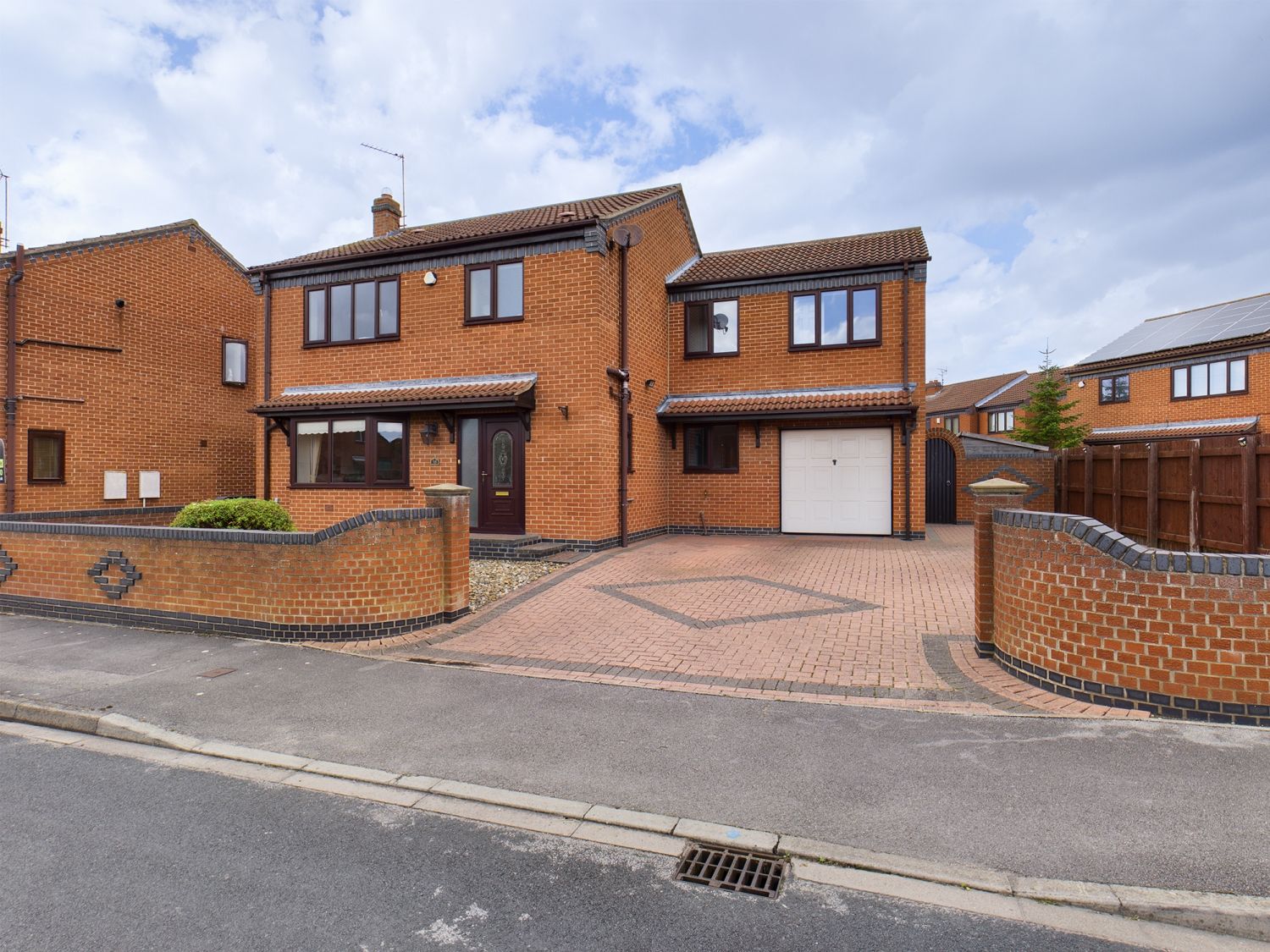 5 bed detached house for sale in Skeckling Close, Burstwick, Hull HU12