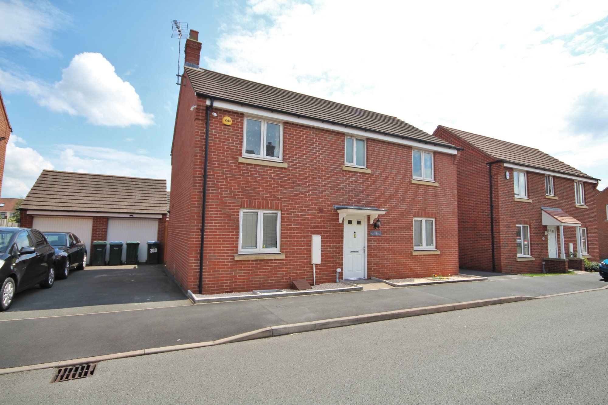 4 bed detached house to rent in Signals Drive, Coventry CV3 Zoopla