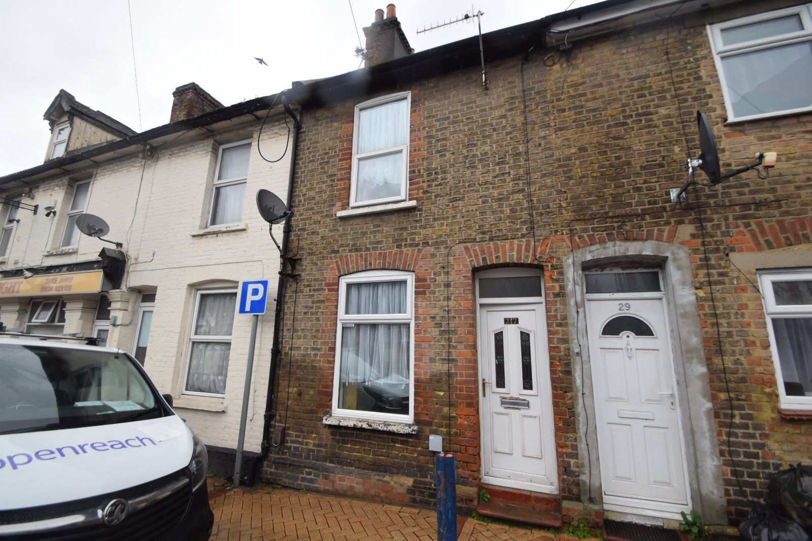 3 bed terraced house for sale in Luton High Street, Chatham, Kent ME5
