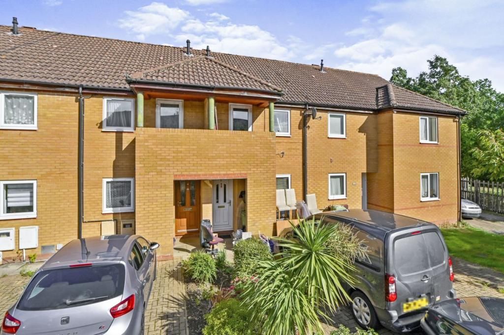 2 bed terraced house for sale in Combe Martin, Milton Keynes MK4 Zoopla