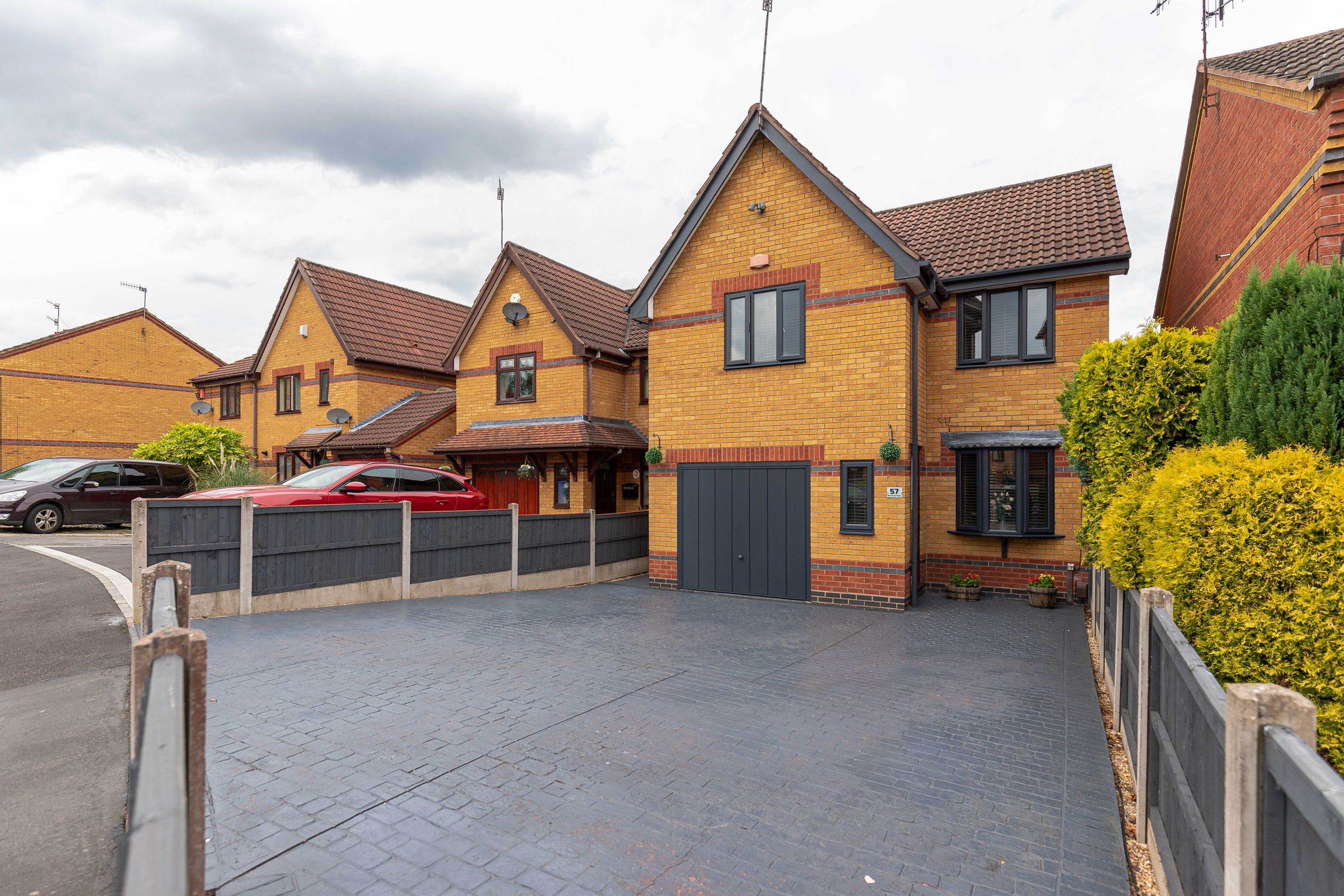 3 bed detached house for sale in Moorland View, Bradeley, StokeOnTrent ST6 Zoopla