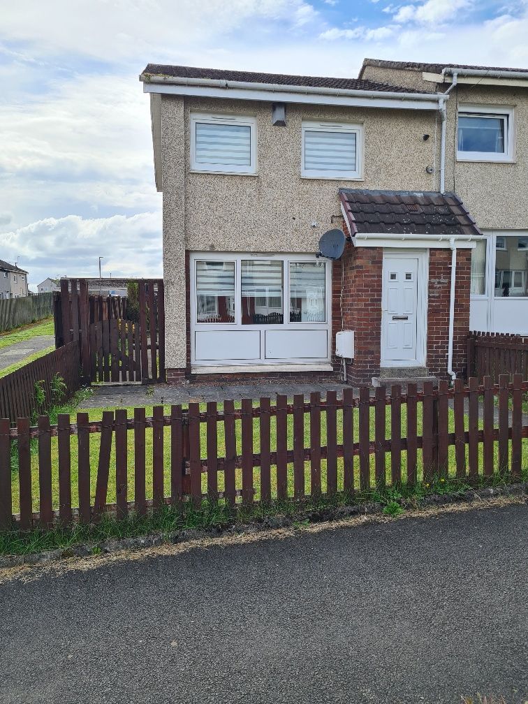 Laggan Path, Shotts ML7  