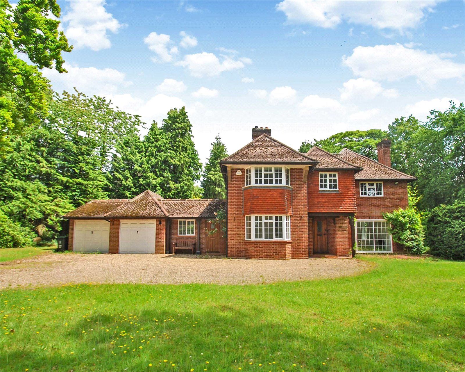5 bed detached house to rent in Westfield Road, Beaconsfield HP9 Zoopla