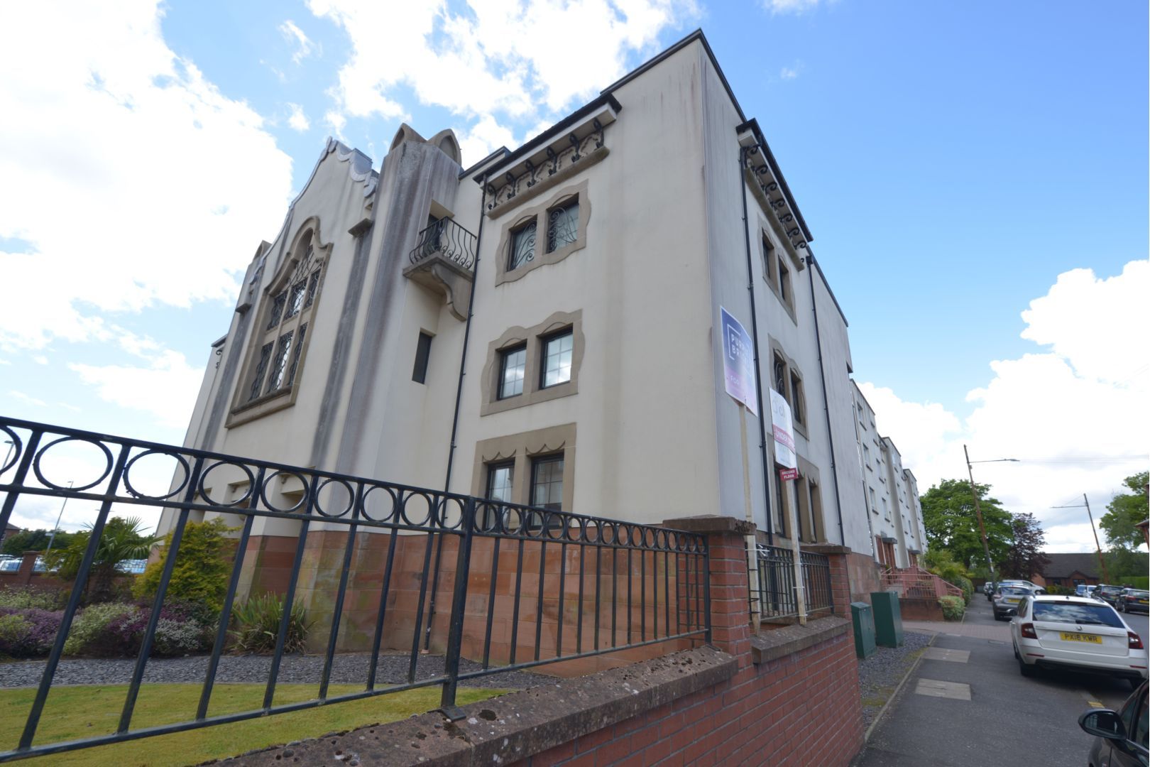 152 Bogton Avenue, Muirend, Glasgow G44  