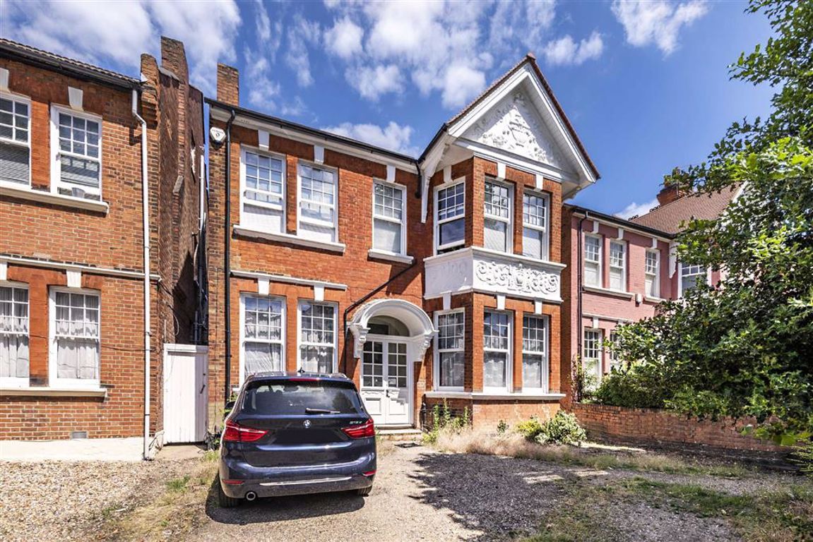 3 bed flat for sale in Teignmouth Road, Mapesbury, London NW2 Zoopla