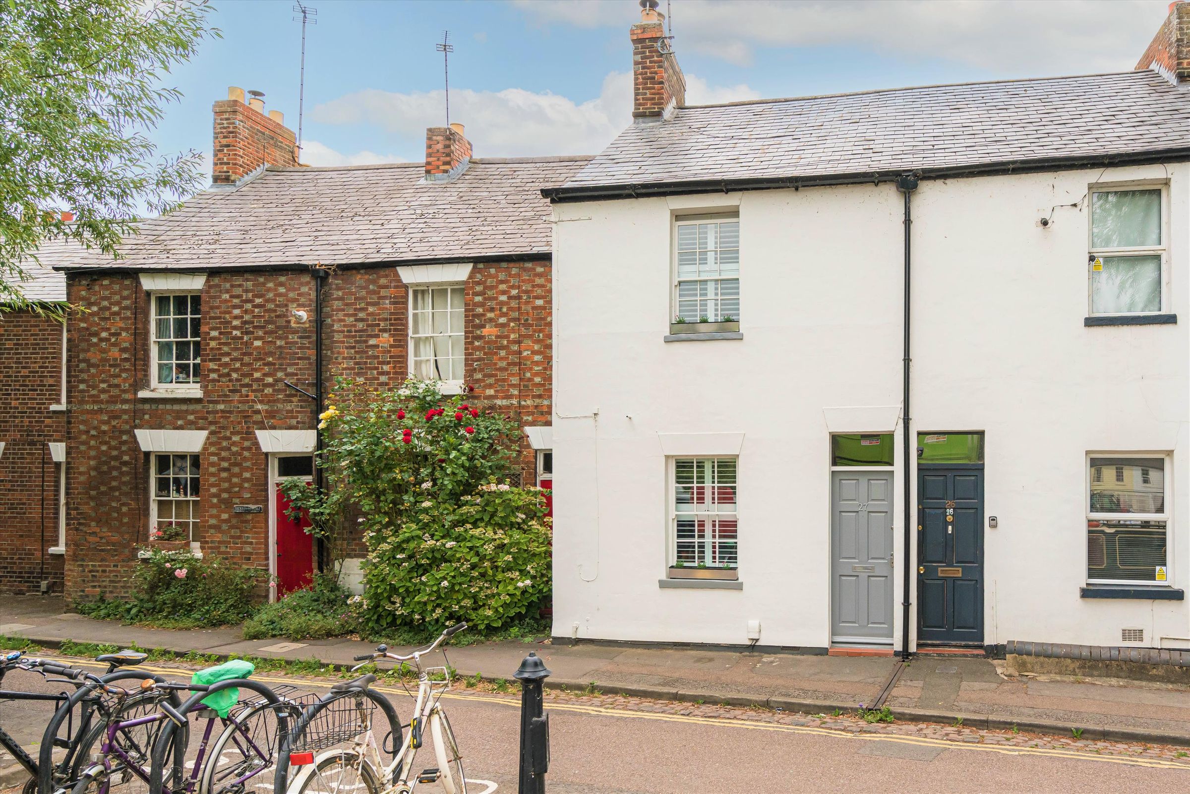 4 bed terraced house for sale in East Street, Osney Island, Oxford OX2