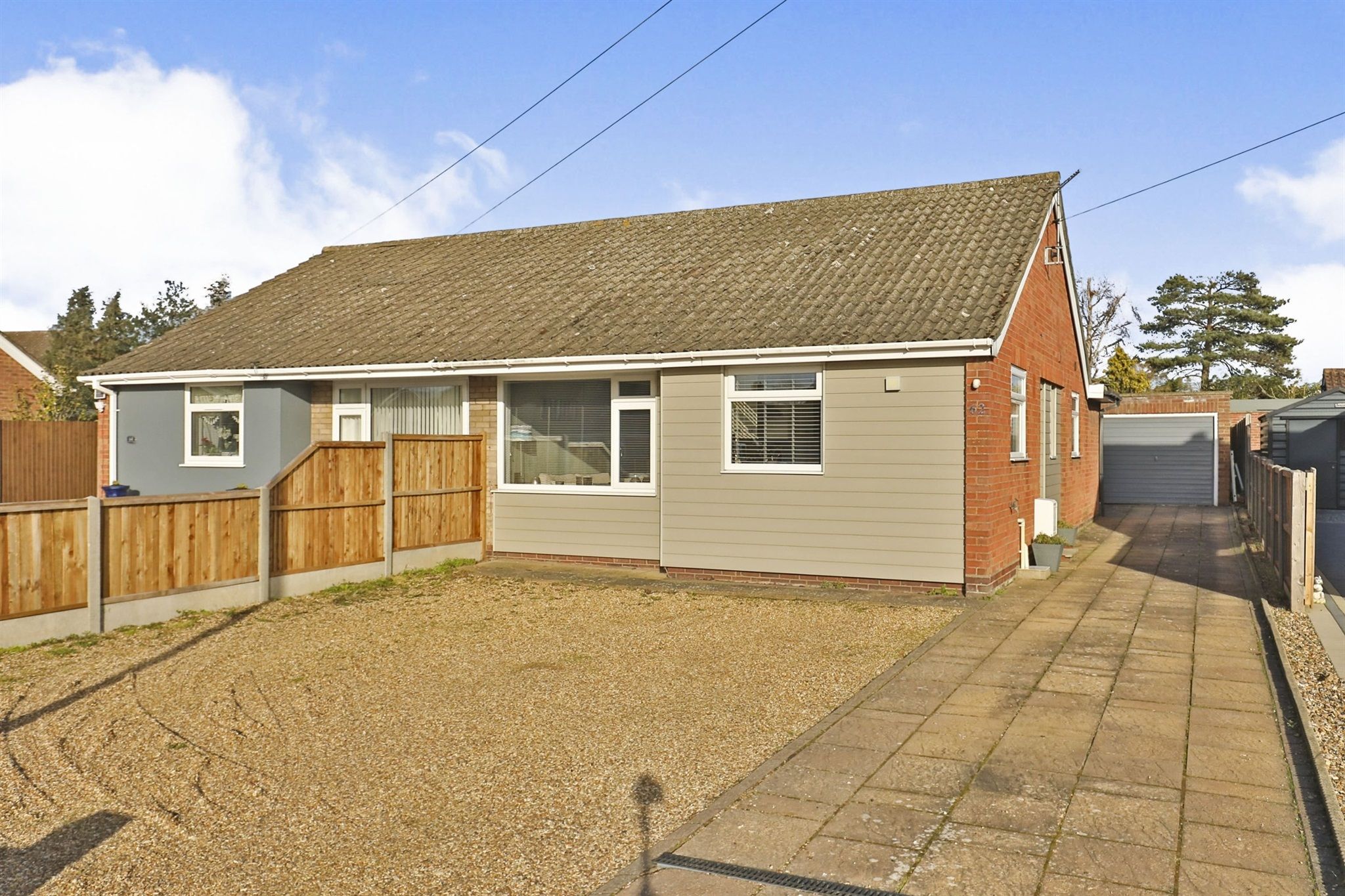 2 bed semidetached bungalow for sale in Bernham Road, Hellesdon