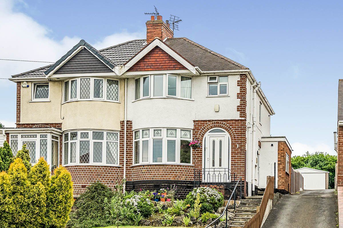 3 bed semidetached house for sale in Hilderic Crescent, Dudley, West