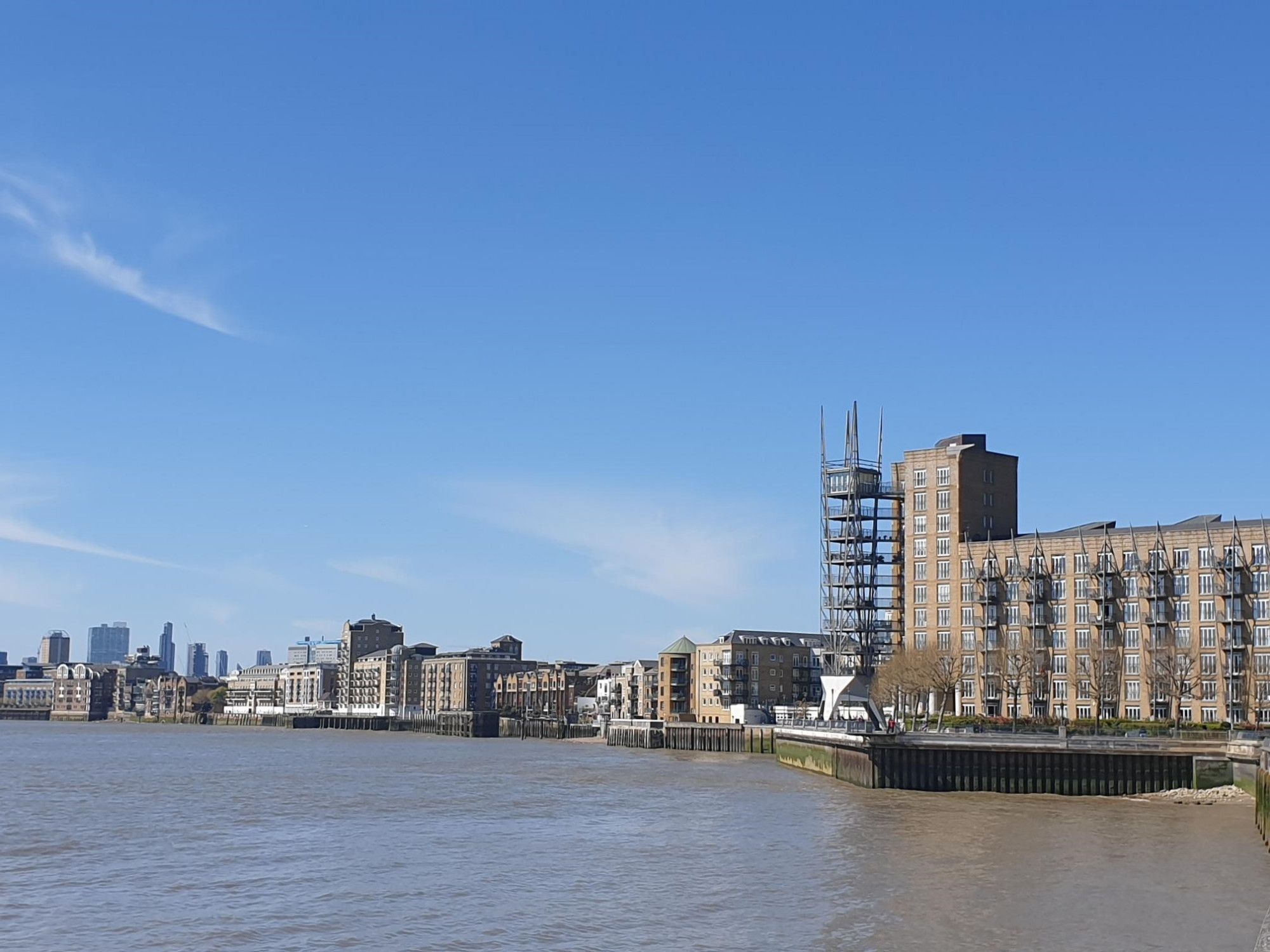 Dundee Wharf, 100 Three Colt Street, London E148Ax E14