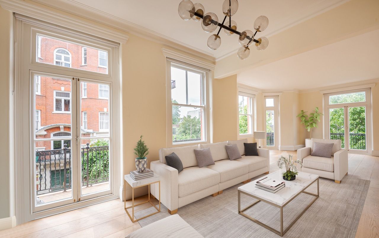 4 bed flat for sale in Beaumont Avenue, West Kensington, London W14