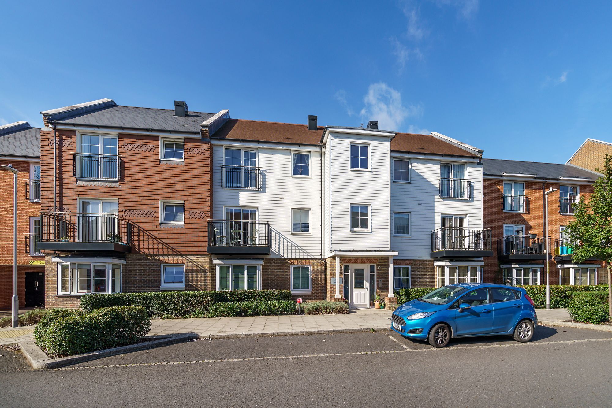 1 bed flat for sale in Eden Road, Dunton Green TN14 Zoopla